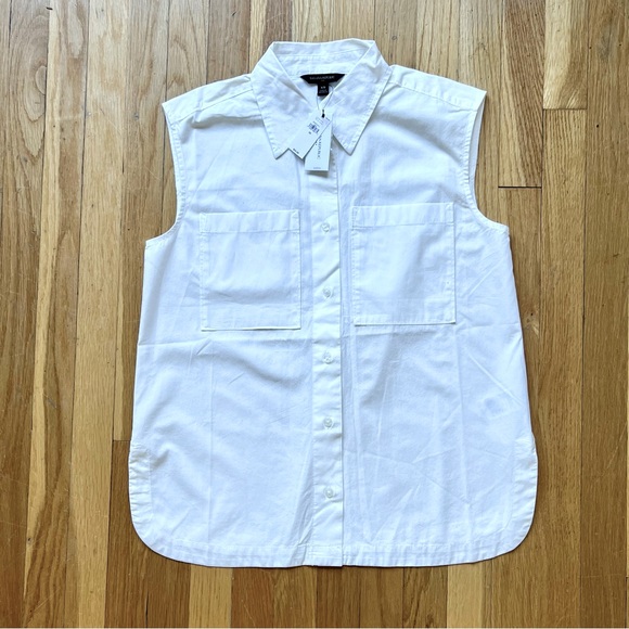 NWT! Banana Republic Classic button down longer length sleeveless shirt XSmall - Picture 2 of 6